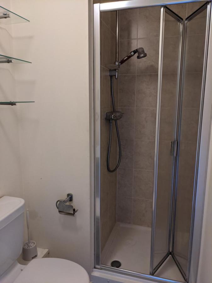 Simple 2-Bedroom 1.5 Bath Apartment In Thornhill Southampton Esterno foto