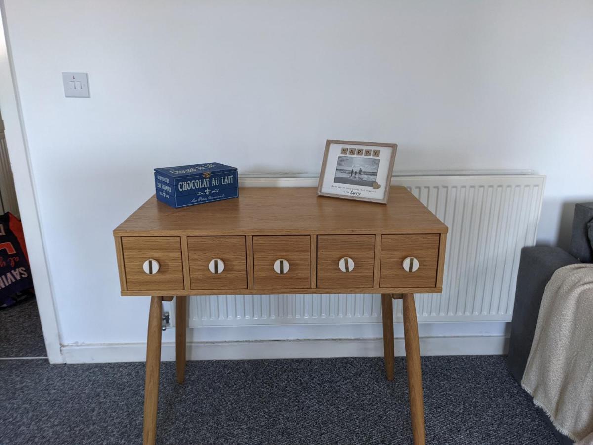 Simple 2-Bedroom 1.5 Bath Apartment In Thornhill Southampton Esterno foto