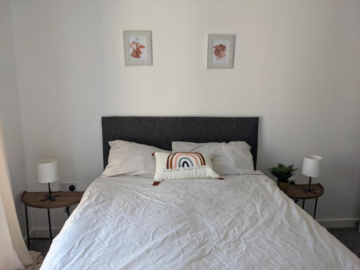 Simple 2-Bedroom 1.5 Bath Apartment In Thornhill Southampton Esterno foto