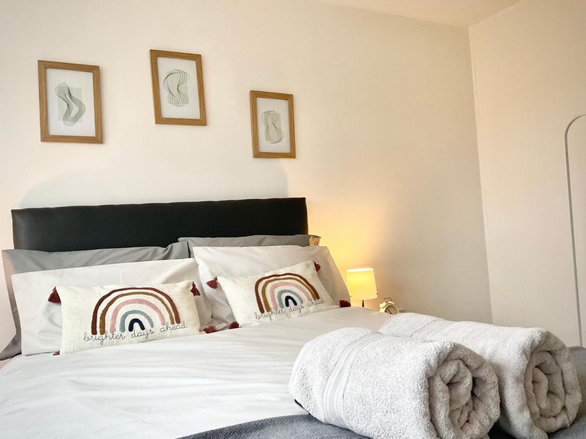 Simple 2-Bedroom 1.5 Bath Apartment In Thornhill Southampton Esterno foto