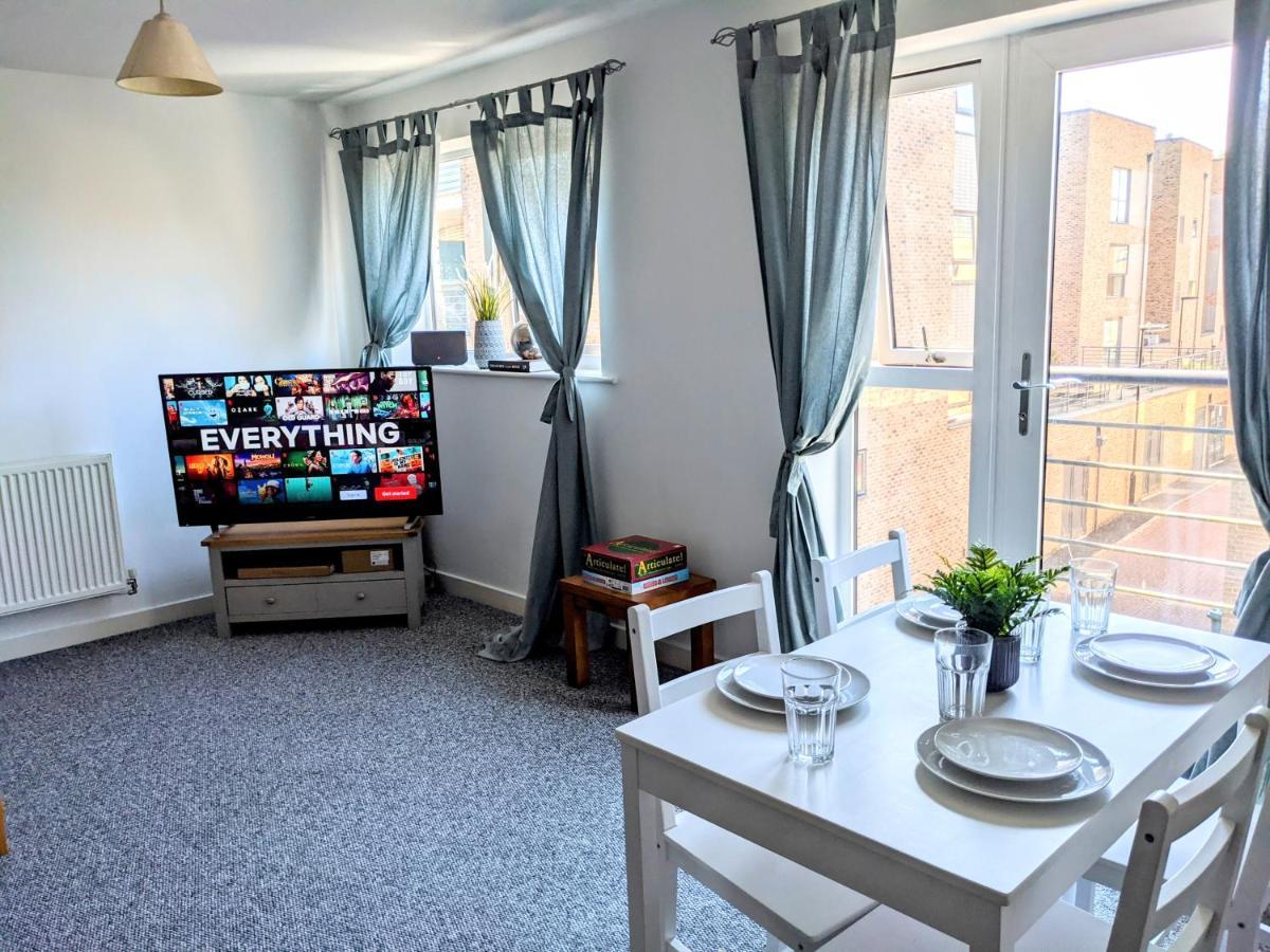 Simple 2-Bedroom 1.5 Bath Apartment In Thornhill Southampton Esterno foto